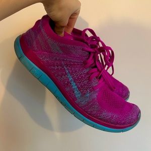 Nike | Magenta & Aqua Free 4.0 Flyknit Running Sneakers